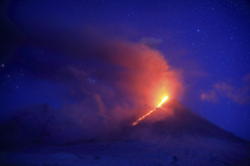 Камчатка. Извержение Ключевской сопки.